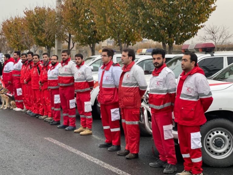 آماده باش هلال احمر/  پرهیز از طبیعت گردی در مناطق کوهستانی البرز_6733c902841c8.jpeg