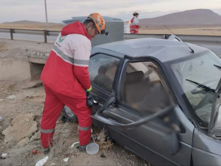 امدادرسانی هلال احمر همدان به ۴۰ مصدوم از ابتدای طرح زمستانی_67692da12cef5.jpeg