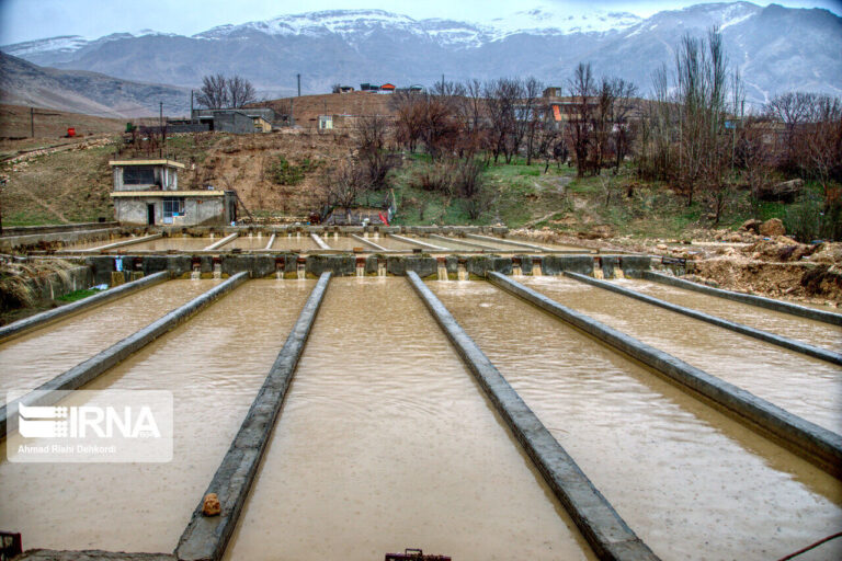 سامانه بارشی اخیر ۴۲ میلیمتر باران در کوهرنگ به همراه داشت_6771a3637b21f.jpeg