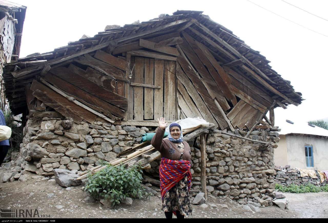 سقف لرزان خانههای روستایی مازندران_6784f9a9e20e0.jpeg