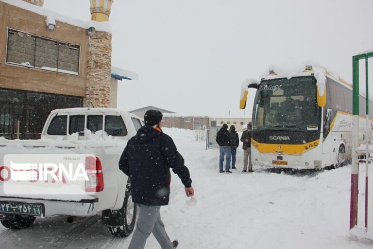 شهرداری بومهن پذیرای مسافران در سرما_6798bfa2ca3e1.jpeg