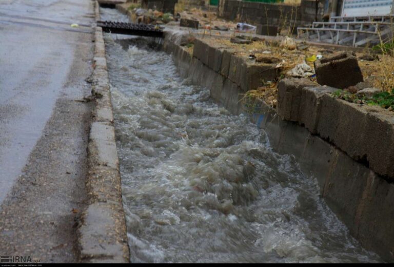 مردم خوزستان از تردد در کنار رودخانه‌ها و مسیل‌ها خودداری کنند_67a546e790c99.jpeg