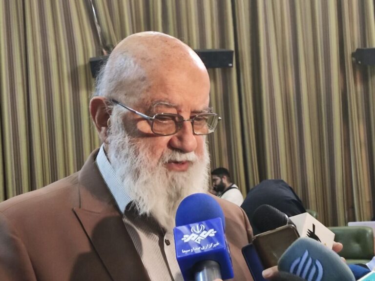 چمران: در زلزله بم ساختمان با اسکلت فلزی تخریب شد اما مسجد جامع نه/  تعدادی از بیمارستان‌های قدیمی تهران شرایط ایمنی مناسبی ندارند_681712041f740.jpeg