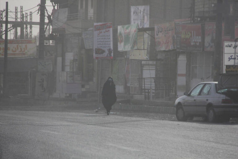 آلوده‌ترین مناطق ایران را بشناسید | نفت و گاز مهم ترین عامل آلودگی در این شهرها_68d4d79b35068.jpeg