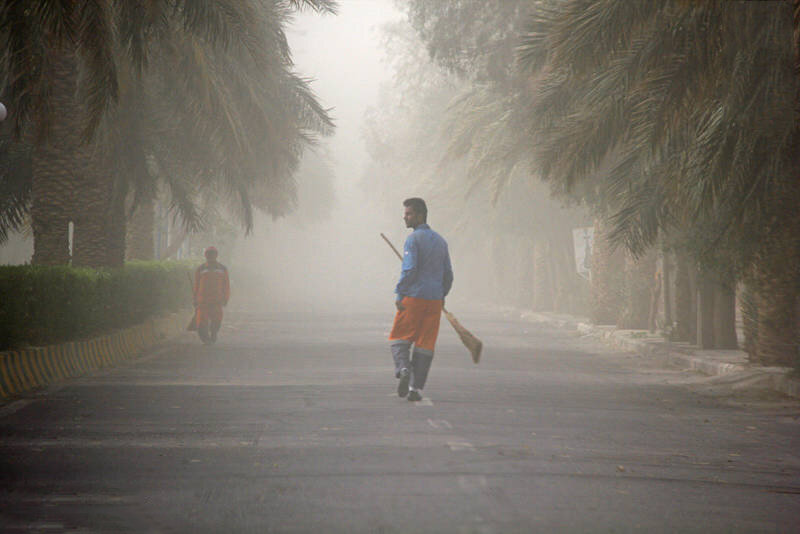 اشنویه در وضعیت خطرناک | خوزستان و تهران همچنان ناسالم_68b9282465e6b.jpeg