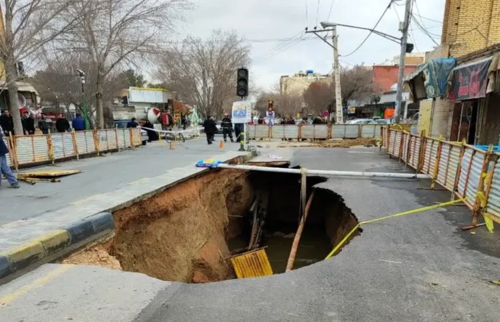 یک شهرک مسکونی اصفهان به دلیل فرونشست تخلیه کامل شد_68c3b2a0416ff.webp