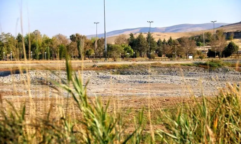 سراب نیلوفر کرمانشاه برای همیشه خشکید_68ea5a3631b16.webp