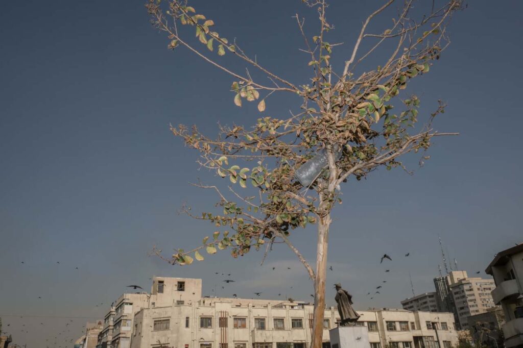 از بارش پاییزی خبری نیست |  تداوم آلودگی هوا_691eabc31fc17.jpeg