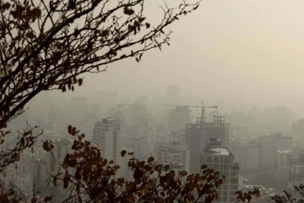 آلودگی فراگیر در کشور؛ نقشه ایران قرمز شد | سامانه جوی هوای شهرها را پاک می‌کند؟_69516dad3e8fa.jpeg