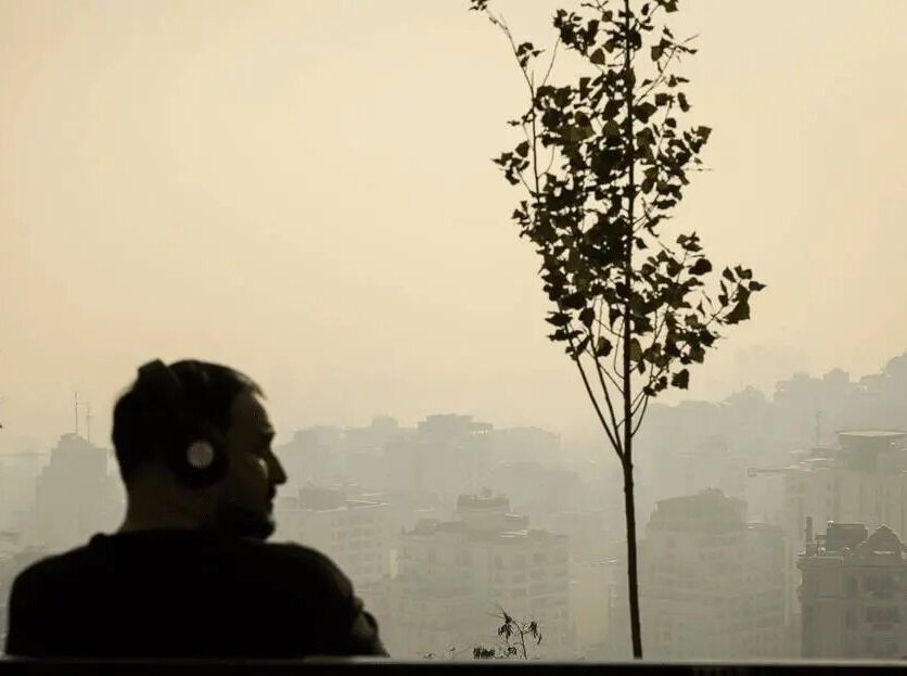 آلودگی هوا؛ از مرگ ۳۵۷ نفر در تهران تا کاهش شانس باروری زنان_692e7d8f458d3.jpeg