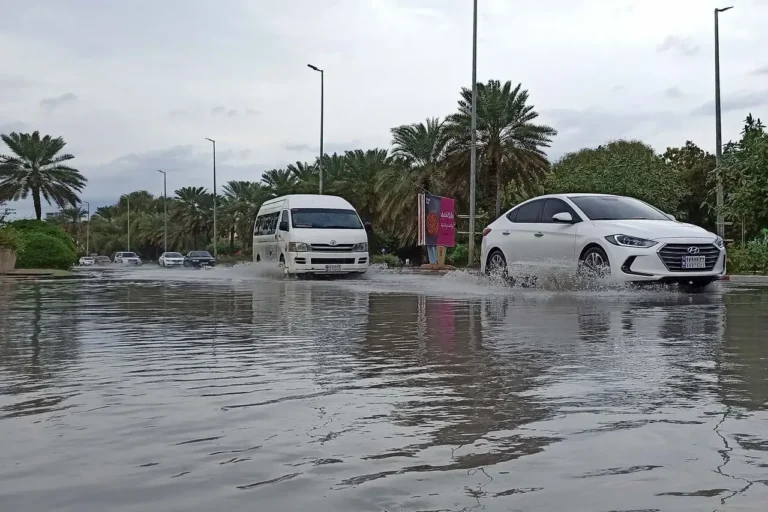 بارشی کم‌سابقه در کیش در کمتر از ۲۱ ساعت ثبت شد_69431f6b84a8e.webp