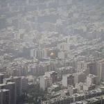 شاخص کیفیت هوای قم امروز ۱۸ آذر ۱۴۰۴/ هوای قم و قنوات در شرایط ناسالم قرار گرفت_693822fe60331.webp