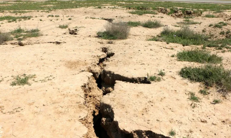 غوغای فرونشست در ایران / فرونشست در تهران دو برابر شد_69390816285cd.webp