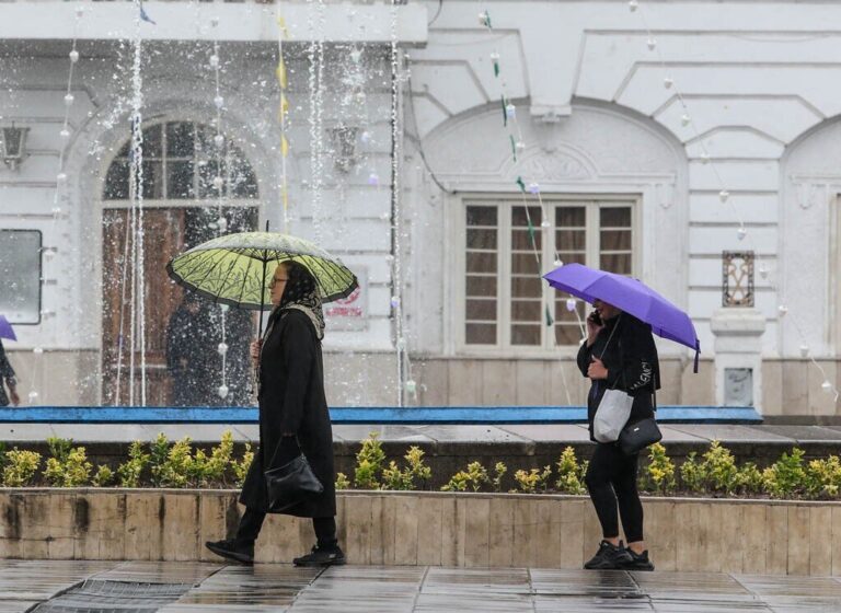  کاهش دما همراه با بارش در استان های ساحلی خزر | آلودگی هوای تهران ادامه دارد_693120865b0b1.jpeg