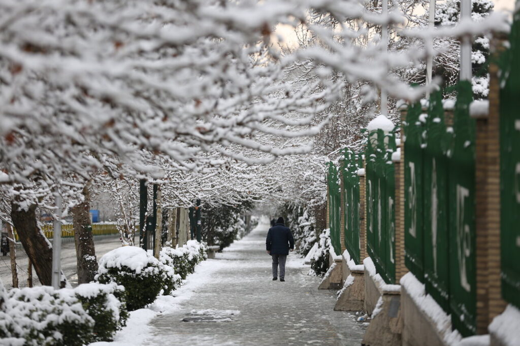 آلودگی هوا در ۶ کلانشهر | از چهارشنبه منتظر برف باشید_6977adb538c93.jpeg