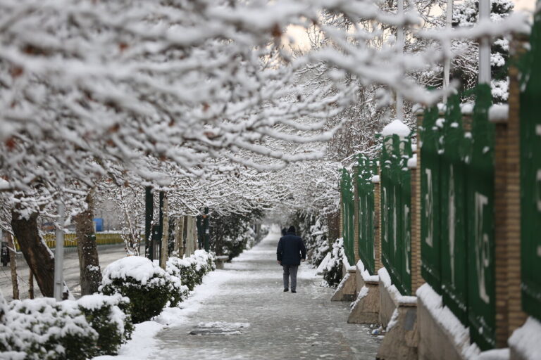 آلودگی هوا در ۶ کلانشهر | از چهارشنبه منتظر برف باشید_6977adb538c93.jpeg