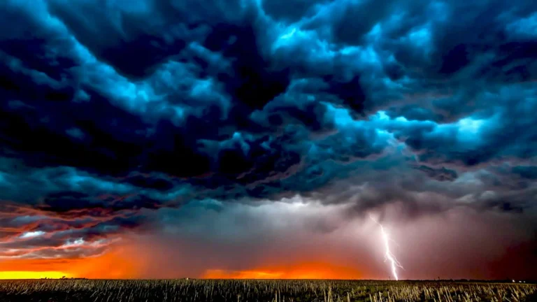 دلیل قطعی نبودن پیش‌بینی‌های هواشناسی چیست؟_6958a85c67938.webp