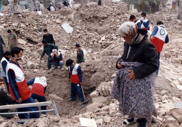 از بم تا شانزی؛ بزرگ‌ترین و مرگبارترین زمین‌لرزه‌های دنیا/ تحریم‌ها چه نقشی در روند کمک‌های بشردوستانه در زلزله بم داشتند؟_698440d9ed176.jpeg