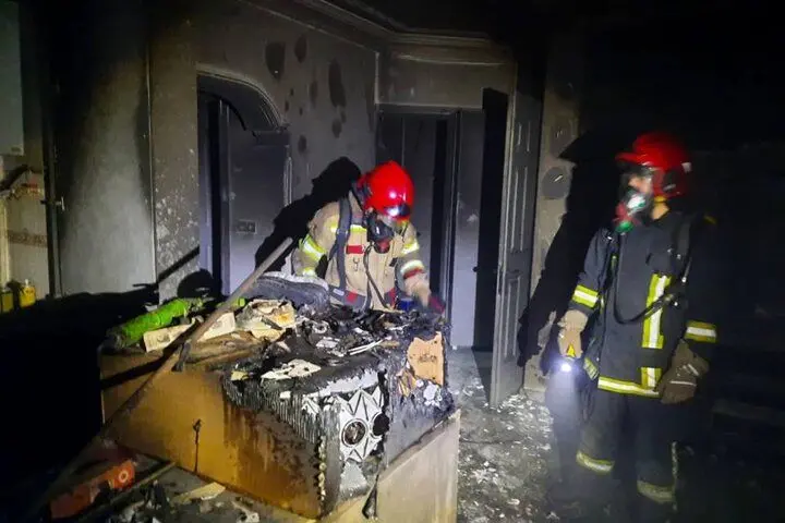 جزئیات آتش سوزی یک ساختمان مسکونی در مشهد_69881f1b7edf7.webp