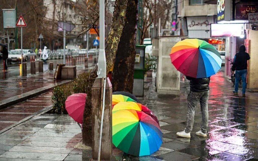دو هشدار هواشناسی صادر شد / رگبار در این ۱۴ استان /  فردا در تهران و سواحل خزر باران می‌بارد_69f2e75f1037a.jpeg